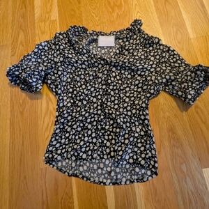 Selkie - Black And White Cute Floral Blouse - Size XS